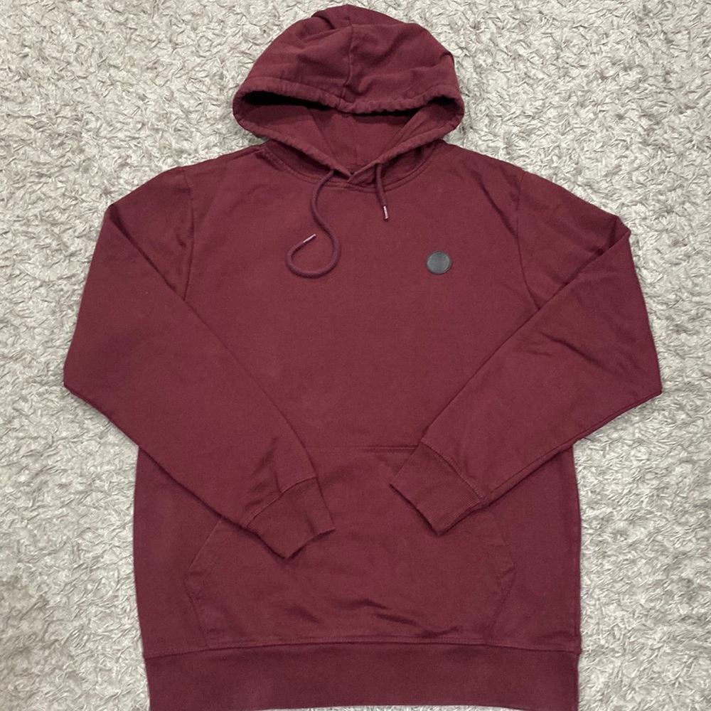 Mens Volcom Marroon Hoodie (medium)